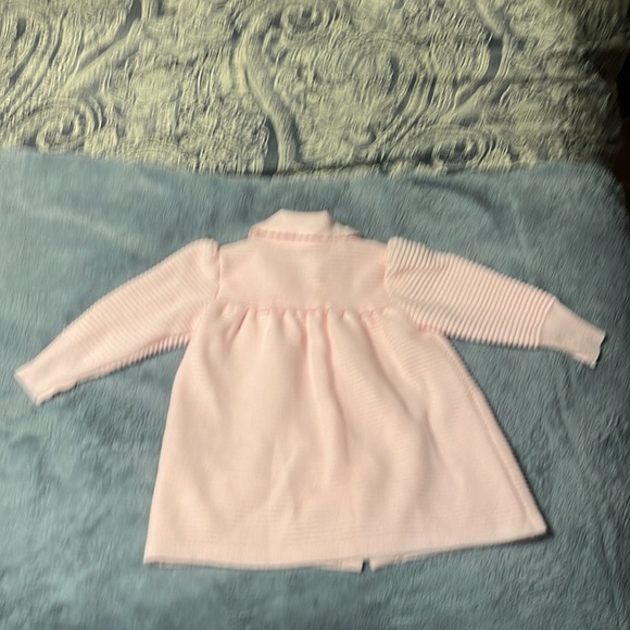 Beautiful coat by Carriage Boutique by Friedknit Creations - size 2T - Picture 3 of 4